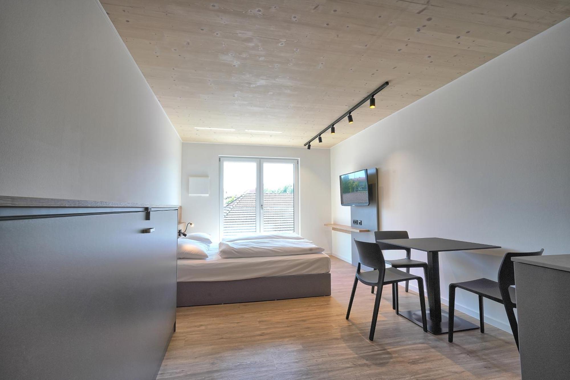 Timber One Boardinghouse Dorfen 아파트 호텔 외부 사진