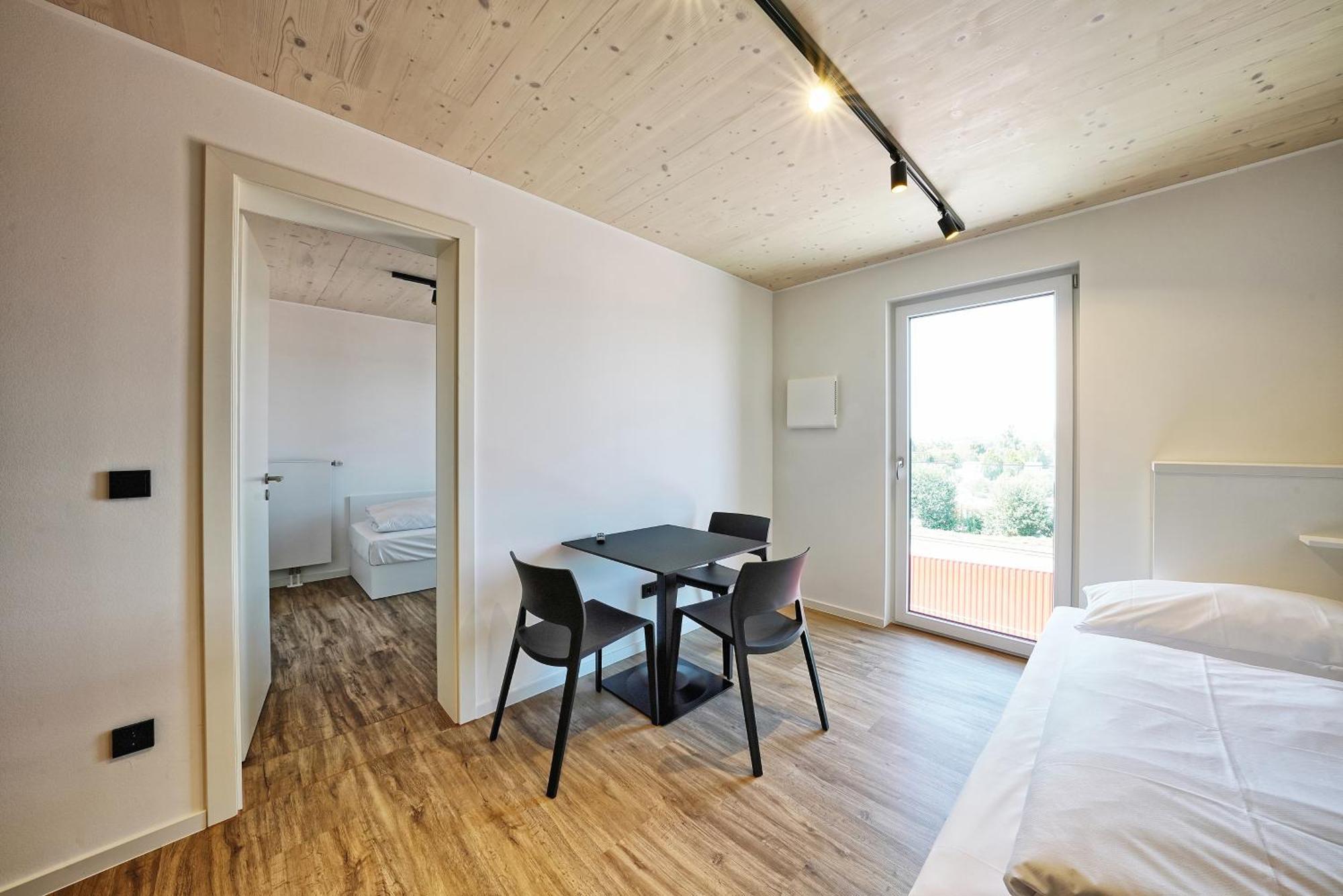 Timber One Boardinghouse Dorfen 아파트 호텔 외부 사진
